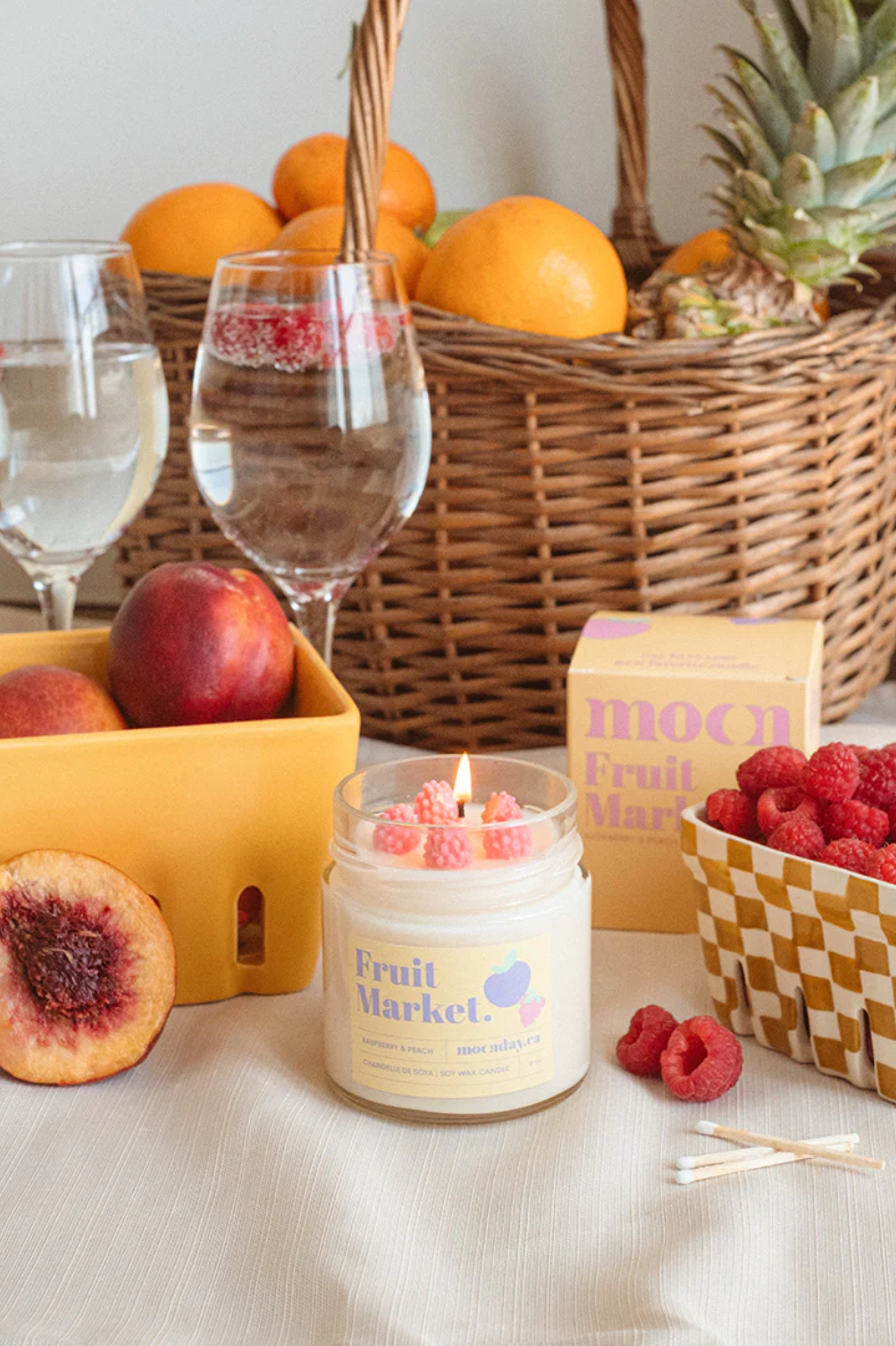 Chandelle Fruit Market - Moonday Mtl